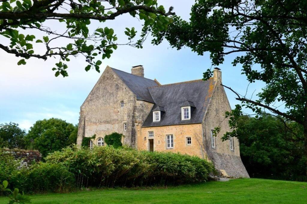 이지니쉬르메르 Le Chateau De Neuilly La Foret 빌라 외부 사진